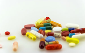 NZO - Prof. dr. Renger Witkamp - Polyfarmacie is risicofactor voor voedingsdeficiënties - pillen